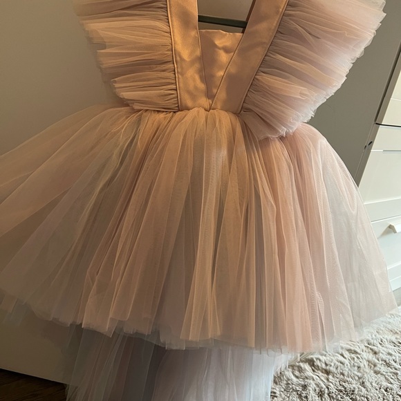 Dress - Picture 4 of 9